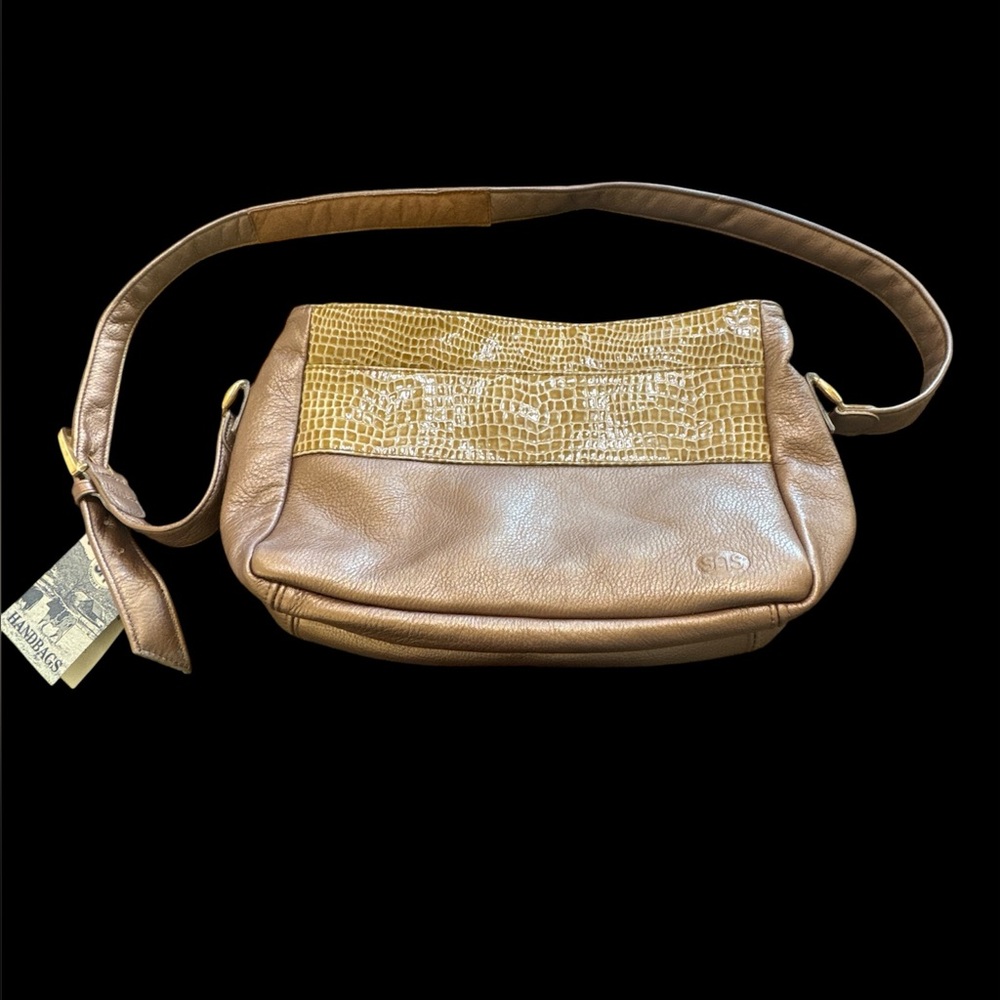 SAS NEW W TAGS Women’s Gold Tone Crocodile/Pebble  Shoulder Bag Leather